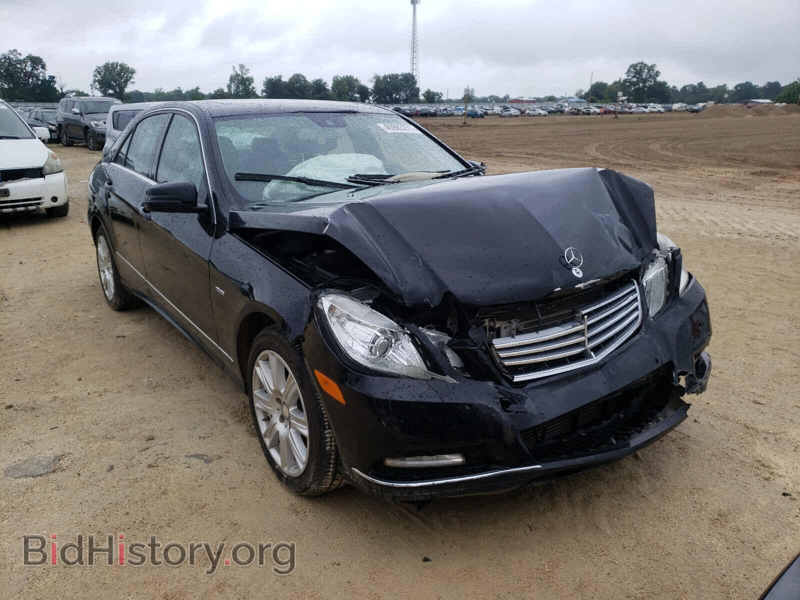 Photo WDDHF2EB5CA524417 - MERCEDES-BENZ E-CLASS 2012