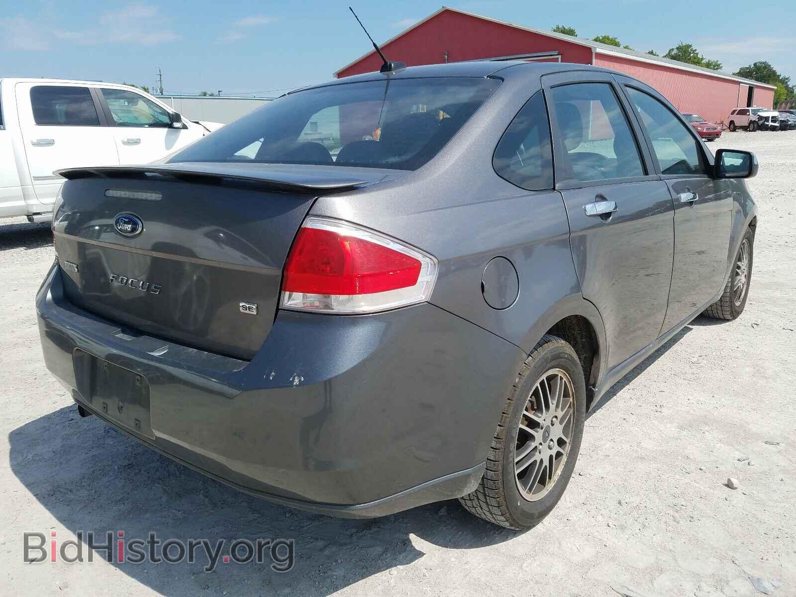 2010 FORD FOCUS - VIN: 1FAHP3FN5AW297760 - Фото 4