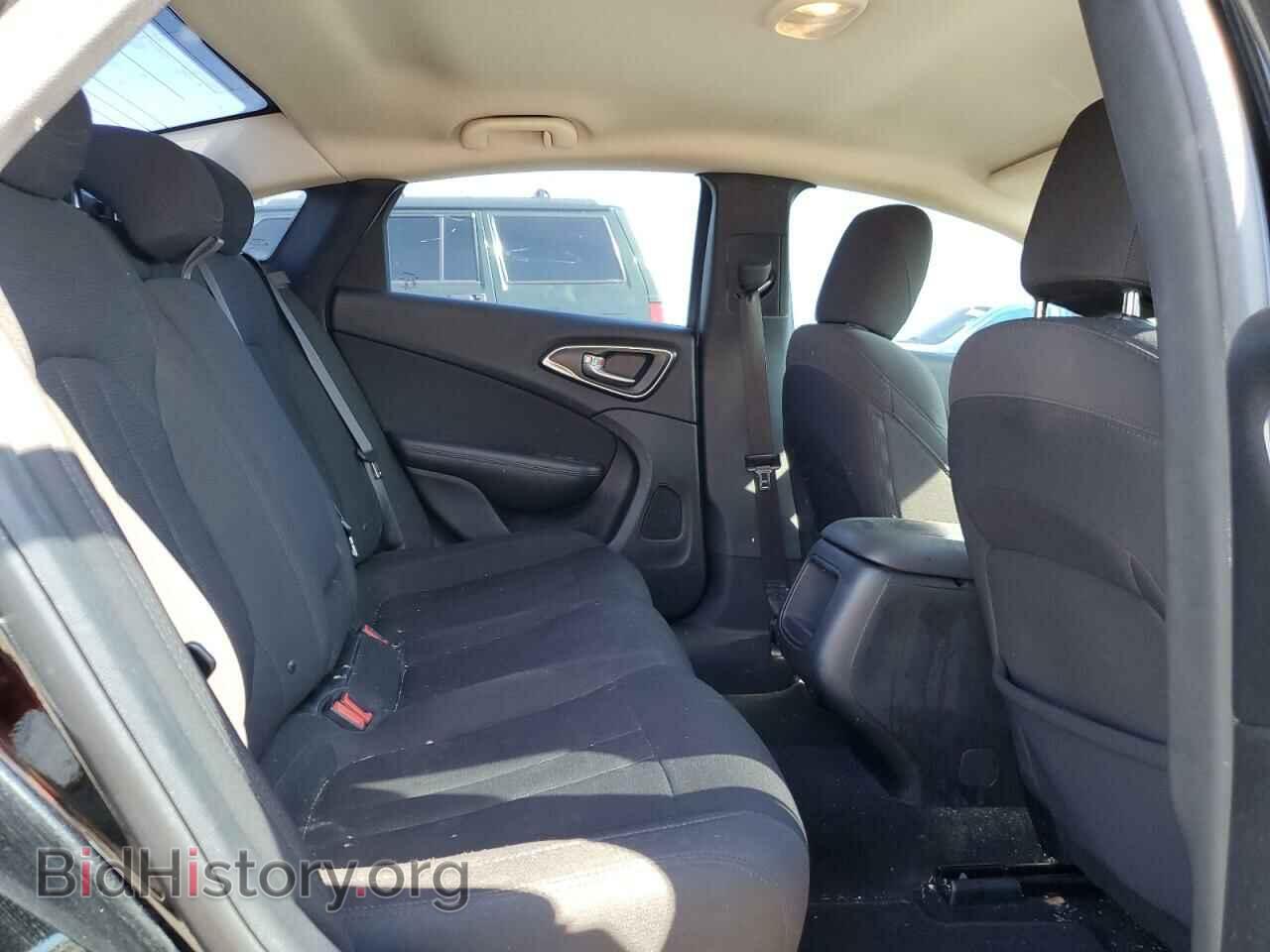 2016 CHRYSLER 200 - VIN: 1C3CCCAB9GN143925 - Фото 10