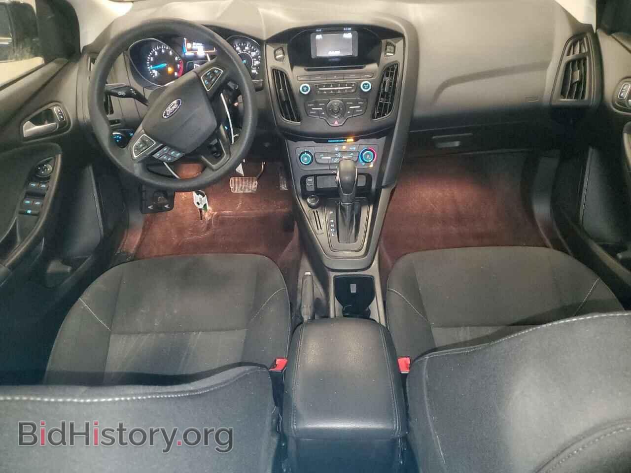2017 FORD FOCUS - VIN: 1FADP3F24HL309283 - Photo 8