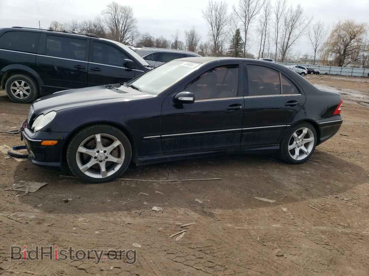 Photo WDBRF52H87F845240 - MERCEDES-BENZ C-CLASS 2007