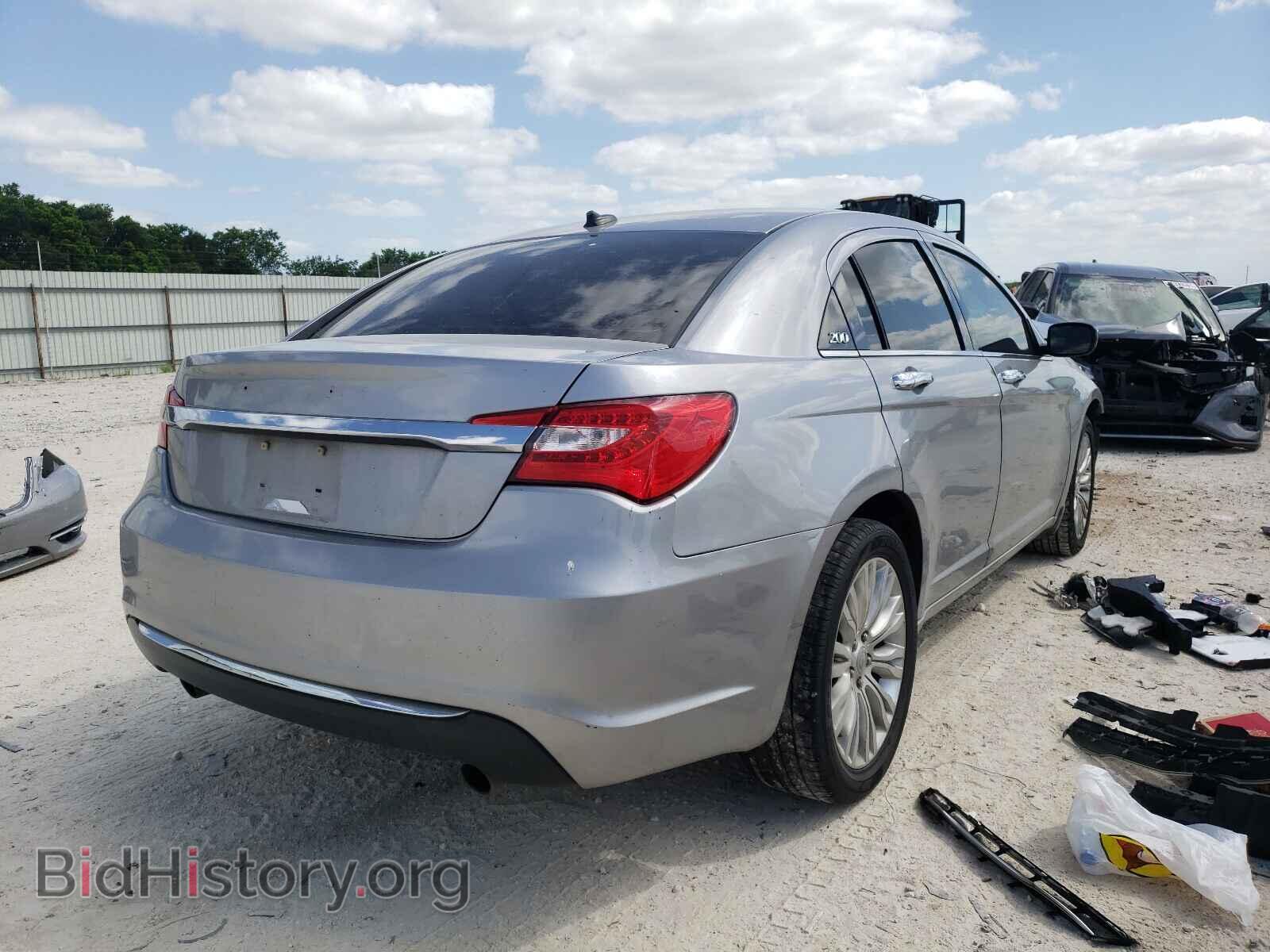 2013 CHRYSLER 200 - VIN: 1C3CCBCG5DN655373 - Фото 4