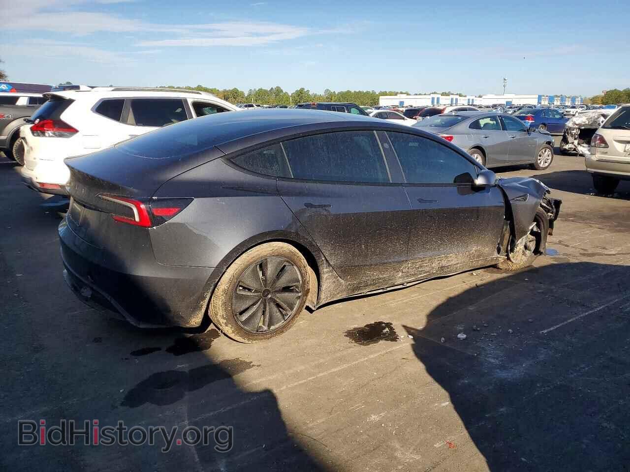 2025 TESLA MODEL 3 - VIN: 5YJ3E1EAXSF018967 - Photo 3