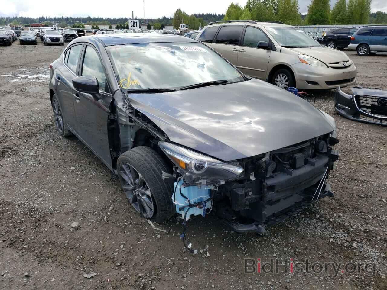 Photo 3MZBN1W33JM229432 - MAZDA 3 2018