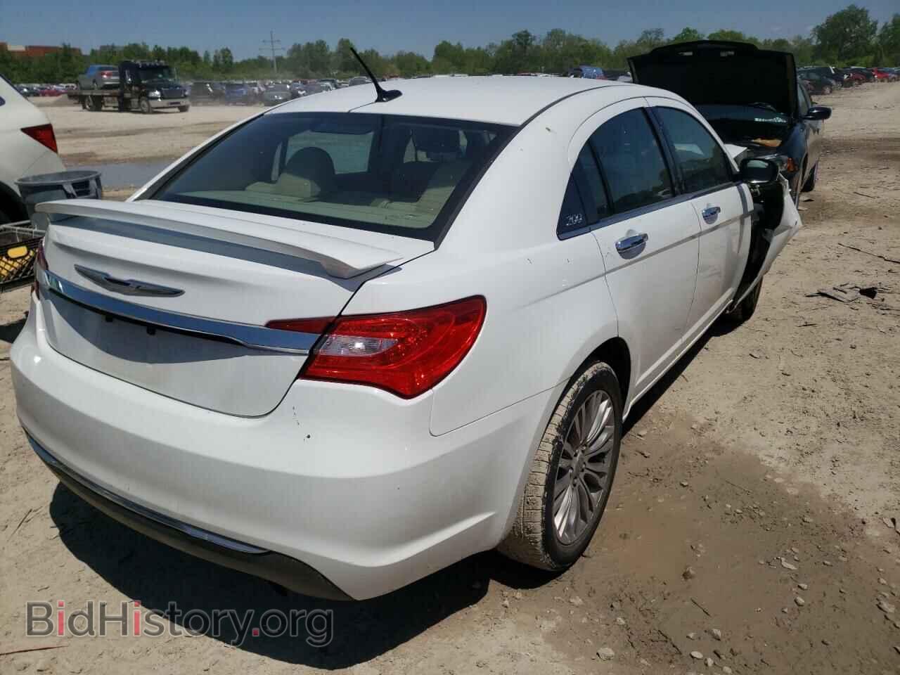 2012 CHRYSLER 200 - VIN: 1C3CCBCB5CN308497 - Фото 4