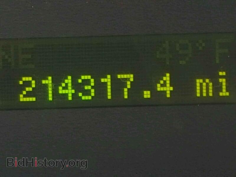 2010 Ford EXPLORER (VIN 1FMEU7DE5AUA64002) — photo 8 of 10