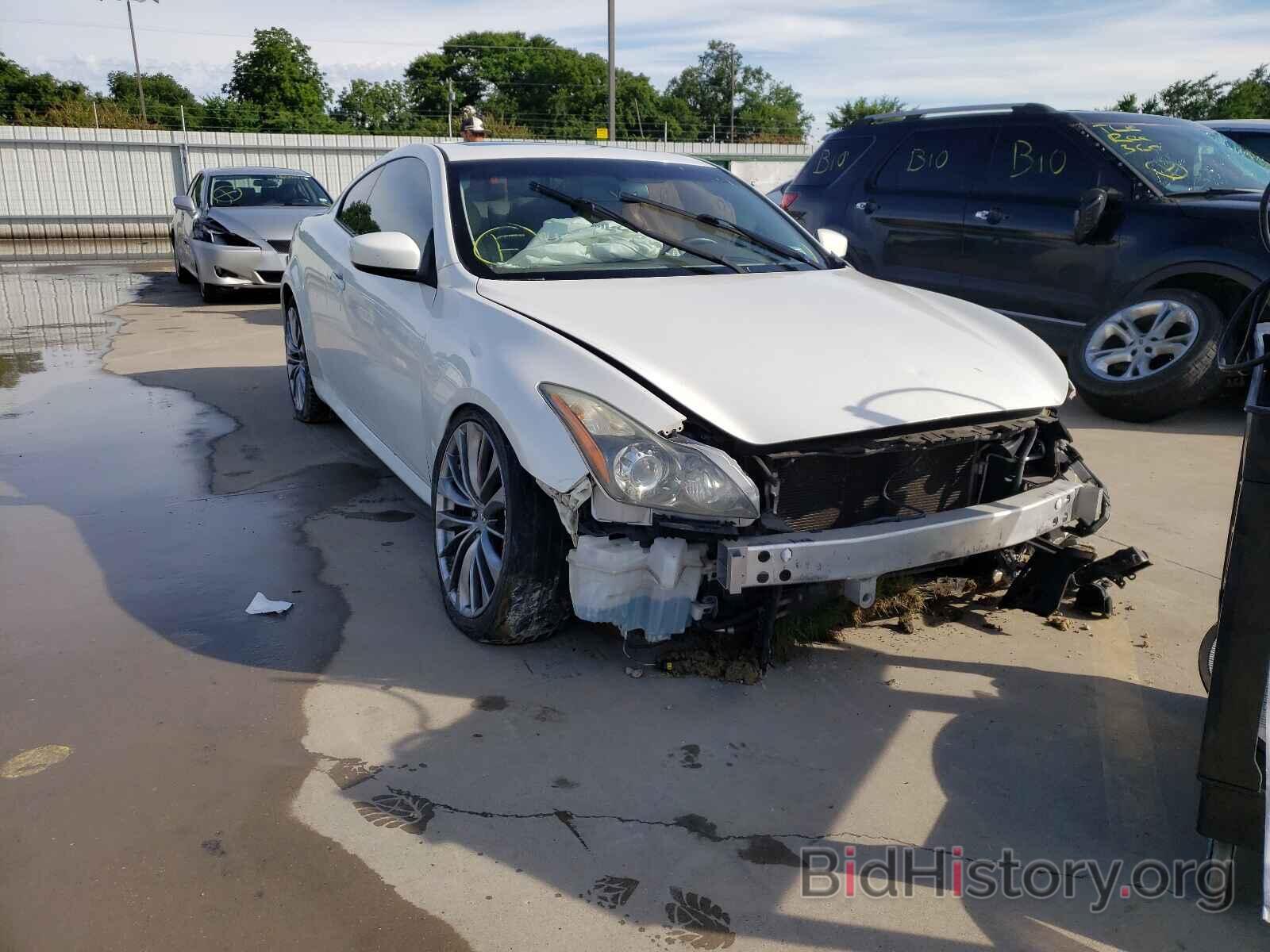 Photo JN1CV6EK3BM215818 - INFINITI G37 2011