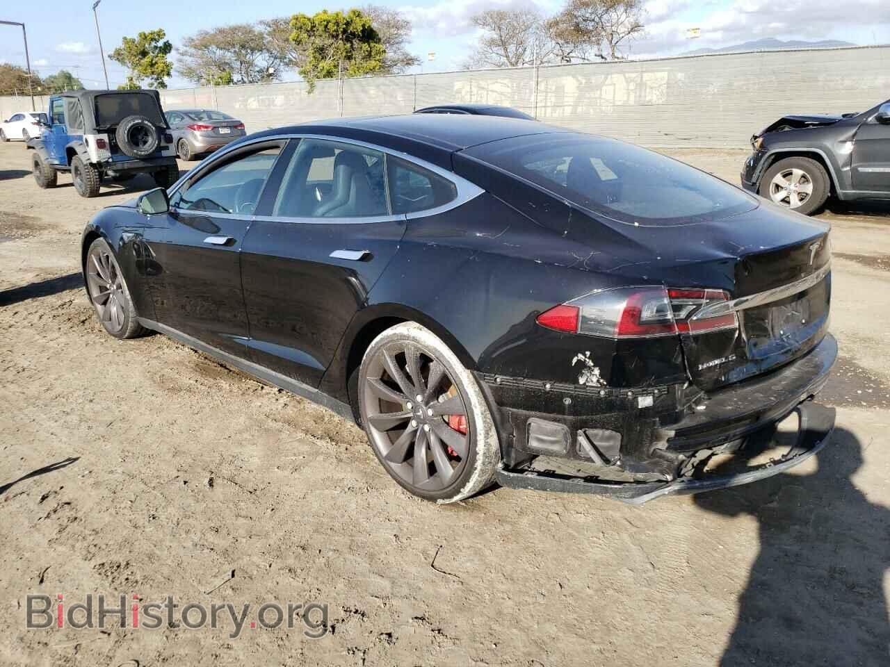 2015 TESLA MODEL S - VIN: 5YJSA1H40FF092725 - Photo 2