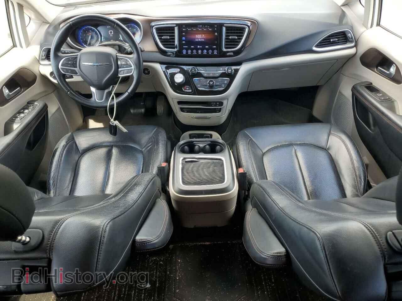 2017 CHRYSLER PACIFICA - VIN: 2C4RC1EG3HR643941 - Photo 8
