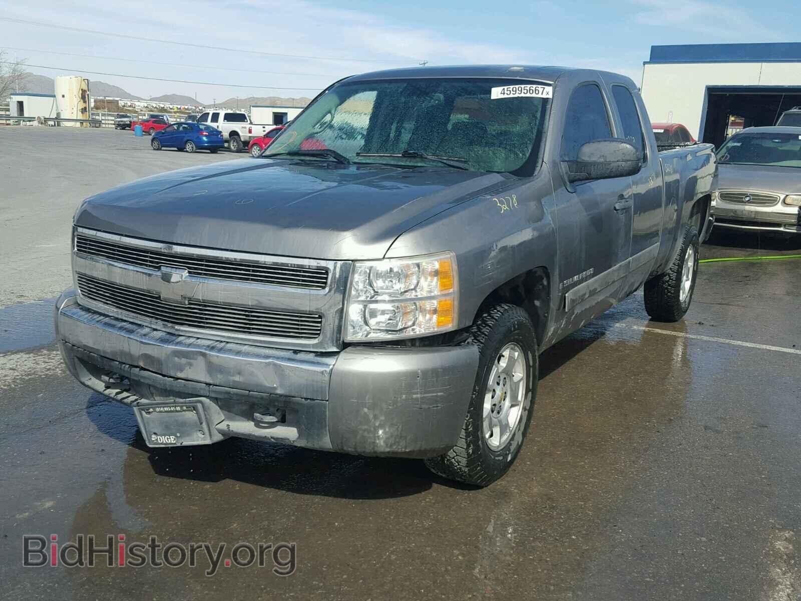 2007 CHEVROLET SILVERADO - VIN: 2GCEC19J171721439 - Photo 2