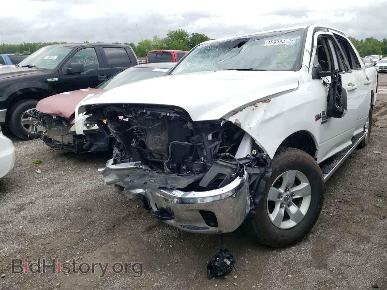 2019 RAM 1500 - VIN: 1C6RR7LT3KS634283 - Фото 2