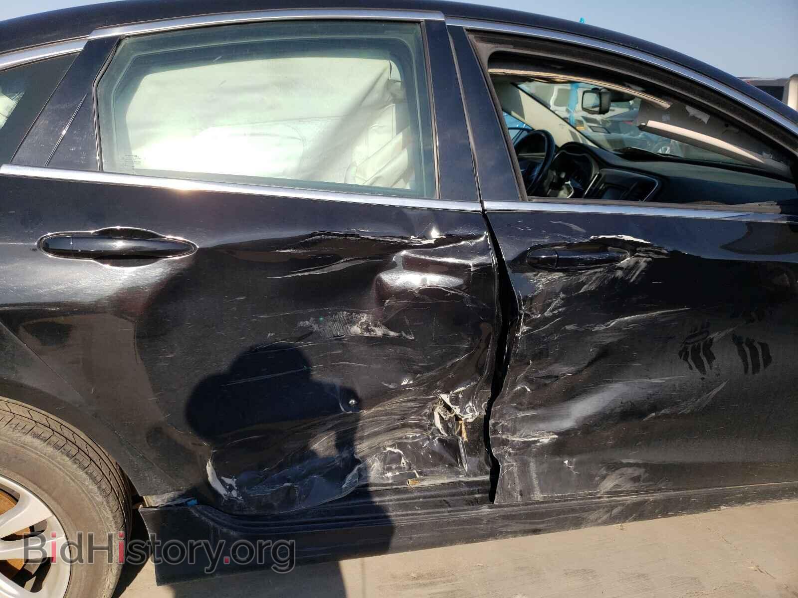 2015 CHRYSLER 200 - VIN: 1C3CCCAB0FN590559 - Photo 9