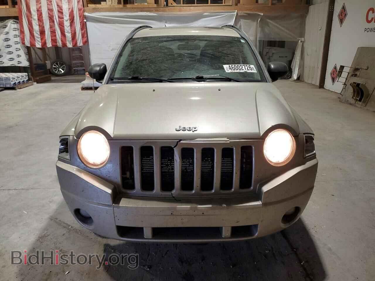 2010 JEEP COMPASS - VIN: 1J4NF4FB2AD513114 - Photo 5