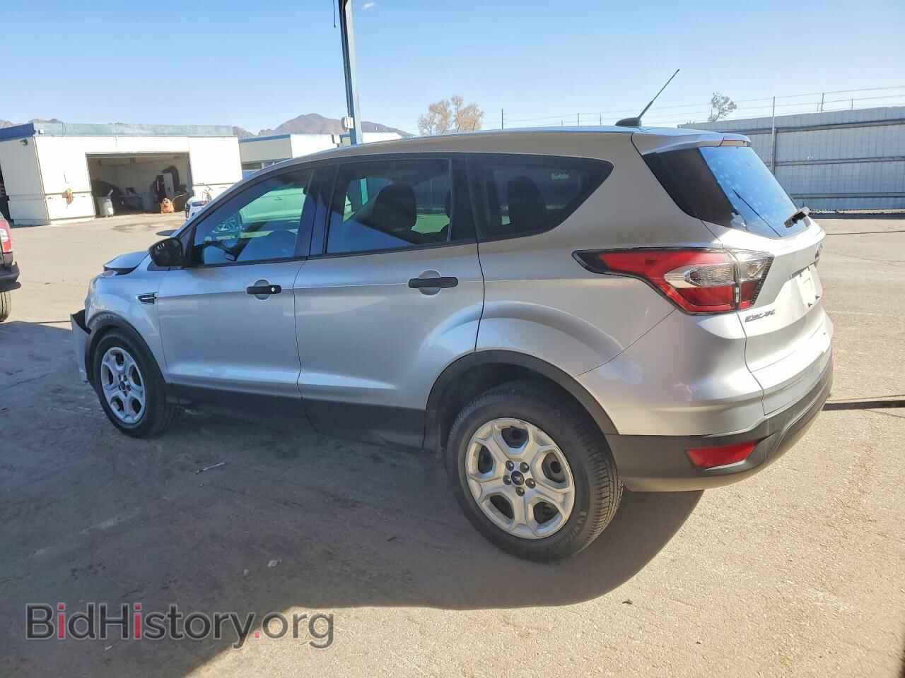 2017 FORD ESCAPE - VIN: 1FMCU0F76HUB01890 - Фото 2