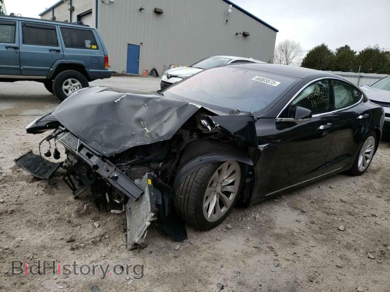 Фотография 5YJSA1E29JF285693 - TESLA MODEL S 2018