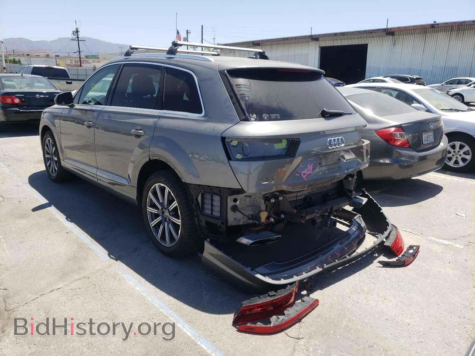 2017 AUDI Q7 - VIN: WA1LAAF7XHD018704 - Фото 3