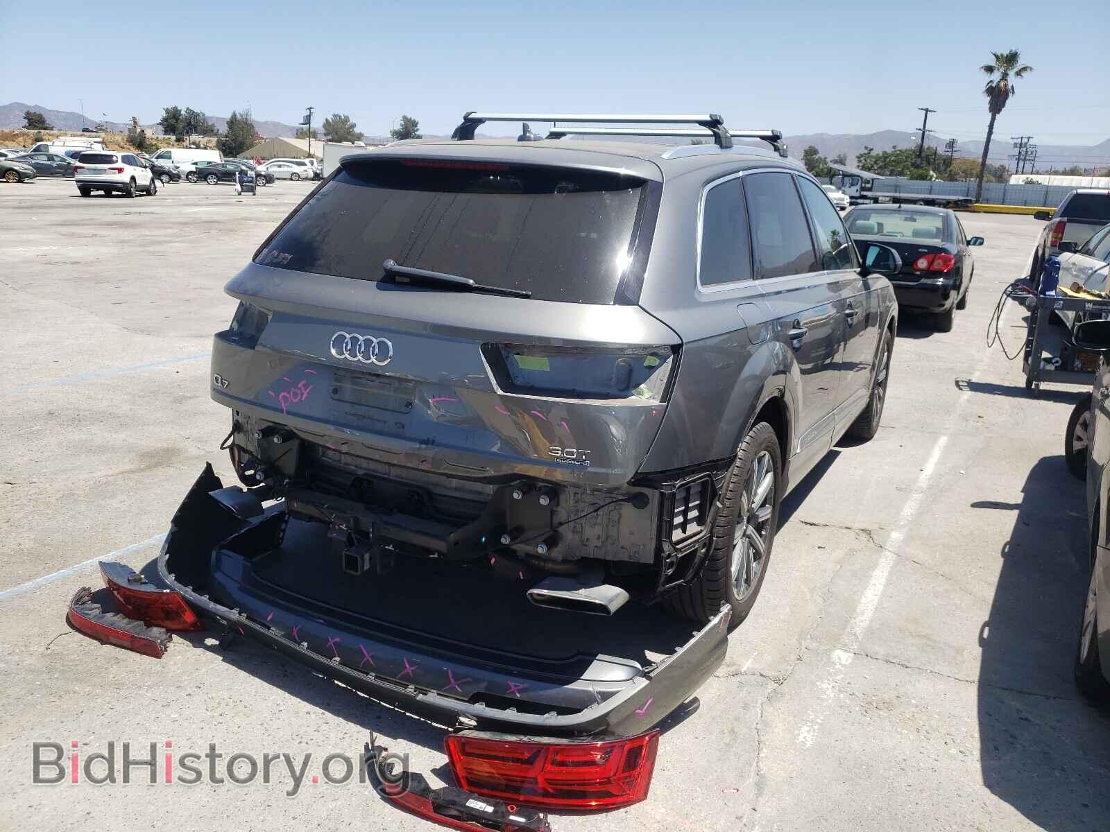 2017 AUDI Q7 - VIN: WA1LAAF7XHD018704 - Фото 4