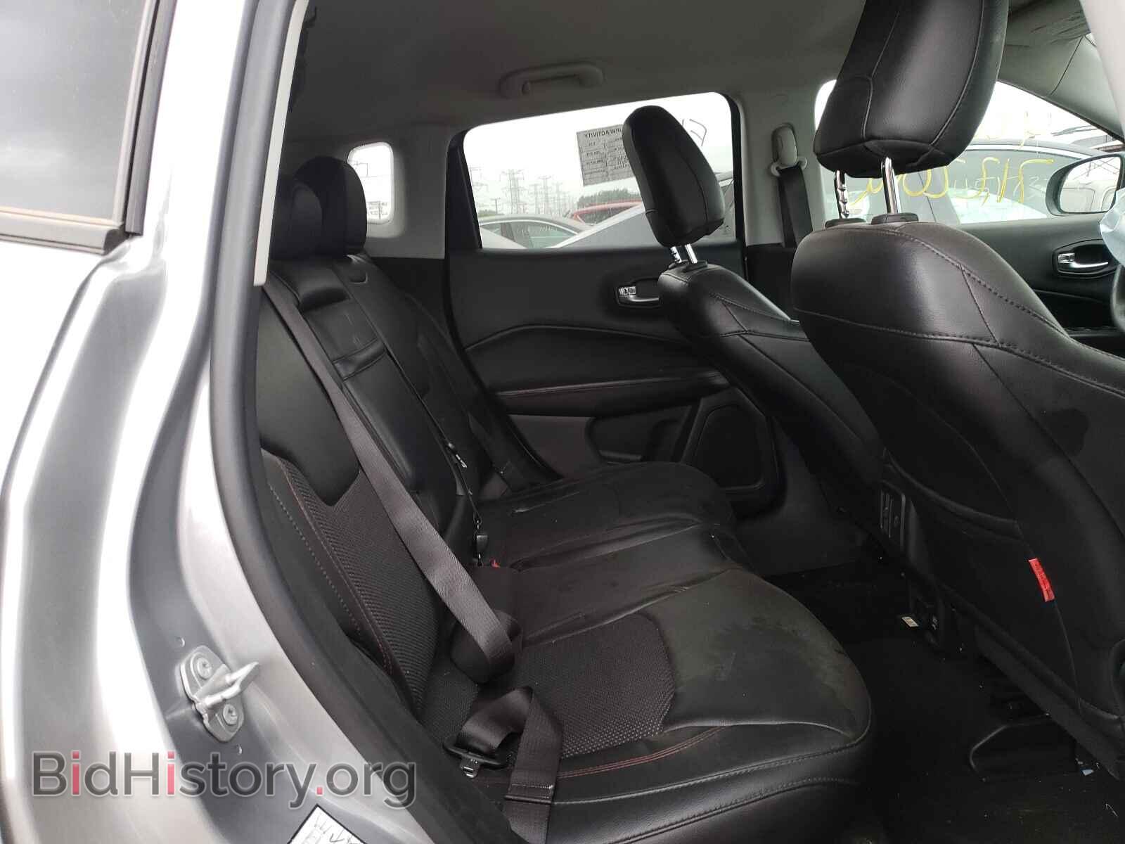 2018 JEEP COMPASS - VIN: 3C4NJDDB7JT451582 - Фото 6