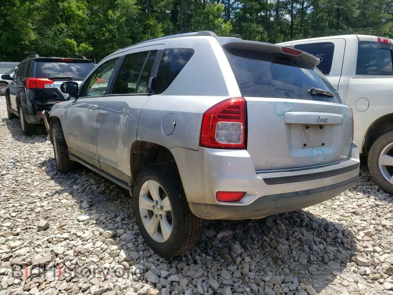 2011 JEEP COMPASS - VIN: 1J4NT1FAXBD137925 - Фото 3