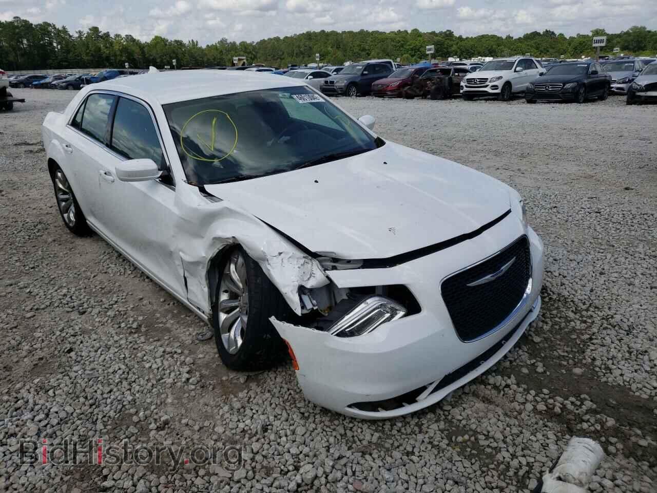Photo 2C3CCAAG5KH590835 - CHRYSLER 300 2019