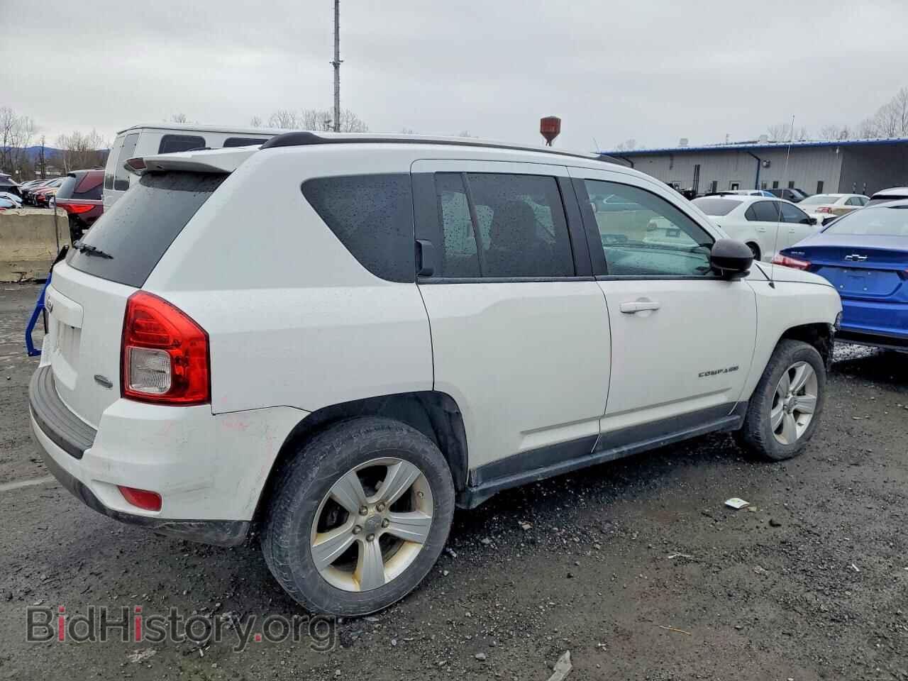 2011 JEEP COMPASS - VIN: 1J4NF1FB4BD202137 - Фото 3
