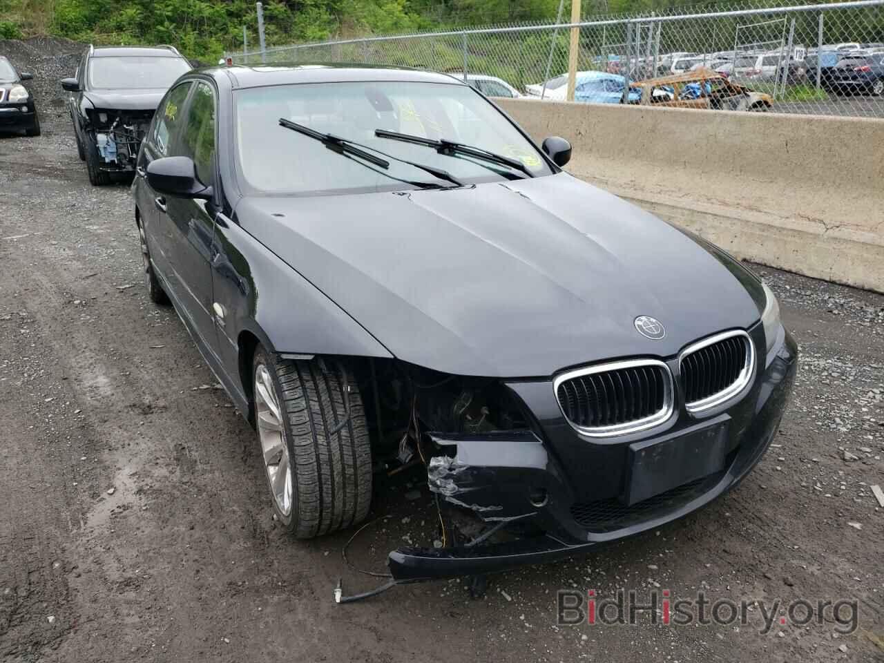 Photo WBAPK7G53BNN86747 - BMW 3 SERIES 2011