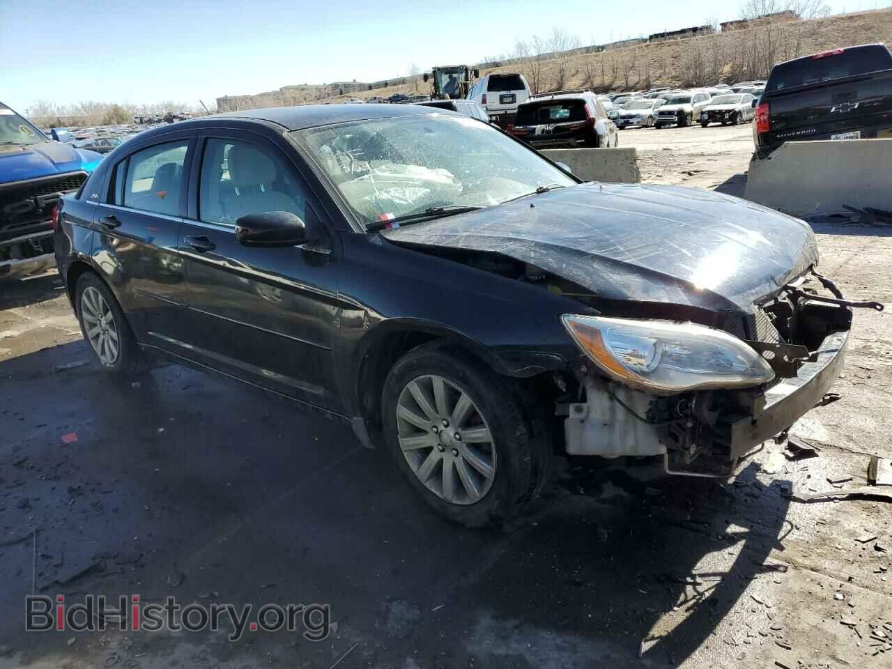 2013 CHRYSLER 200 - VIN: 1C3CCBBG1DN704215 - Фото 4