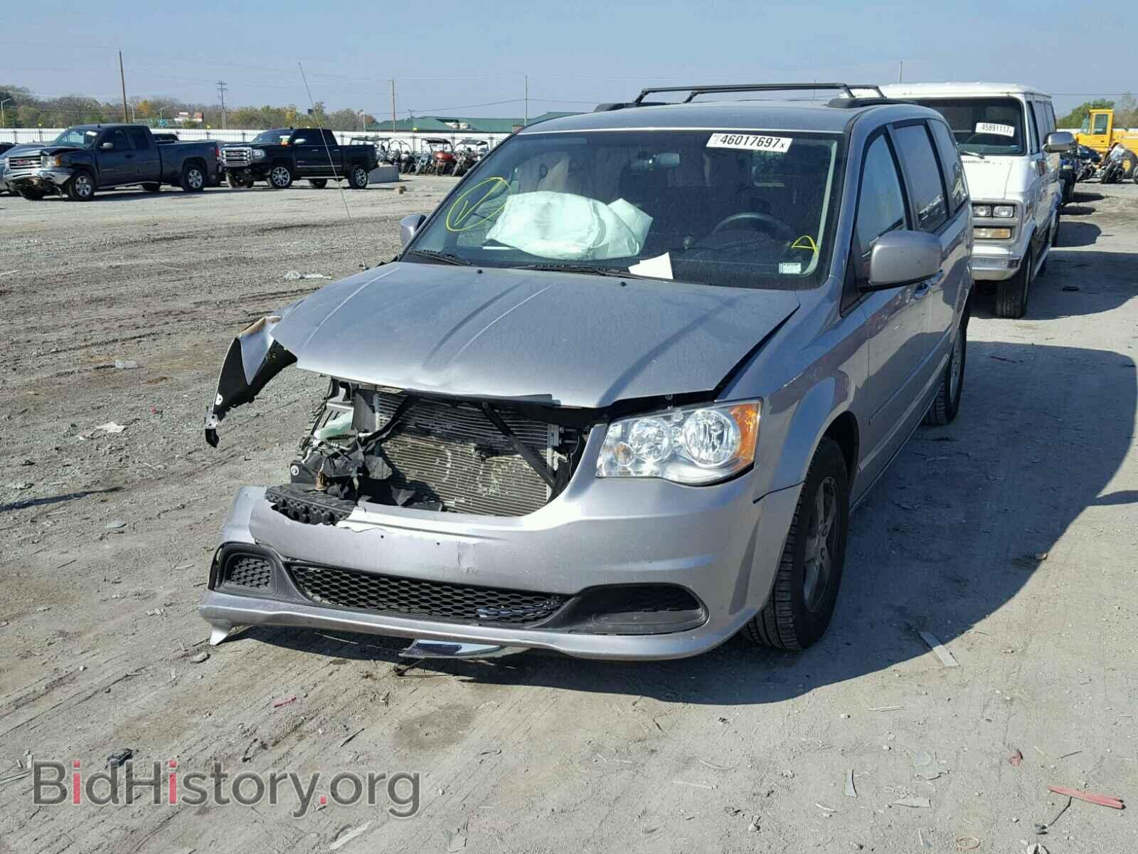 2013 DODGE CARAVAN - VIN: 2C4RDGCGXDR545292 - Фото 2