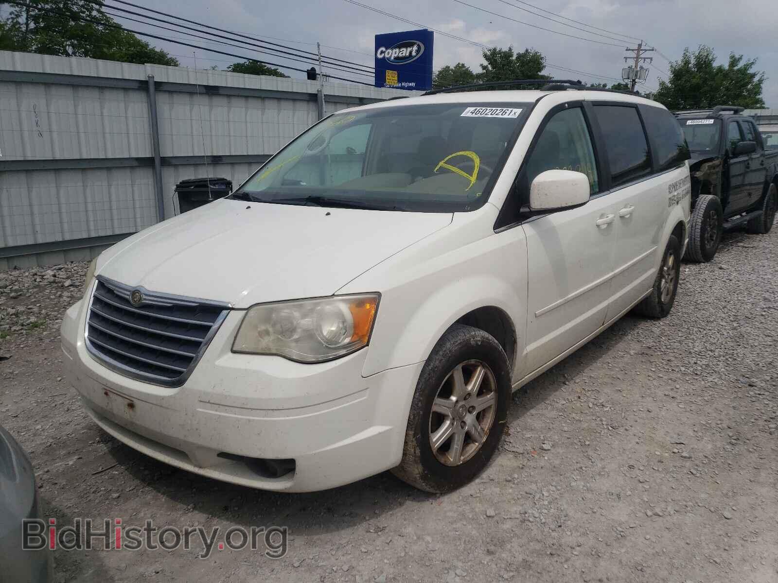 2008 CHRYSLER MINIVAN - VIN: 2A8HR54P68R610170 - Фото 2