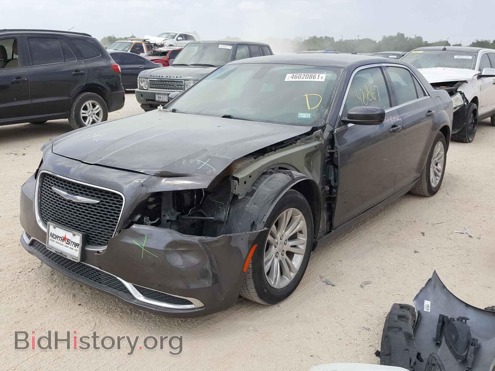 2017 CHRYSLER 300 - VIN: 2C3CCAAG6HH538817 - Фото 2