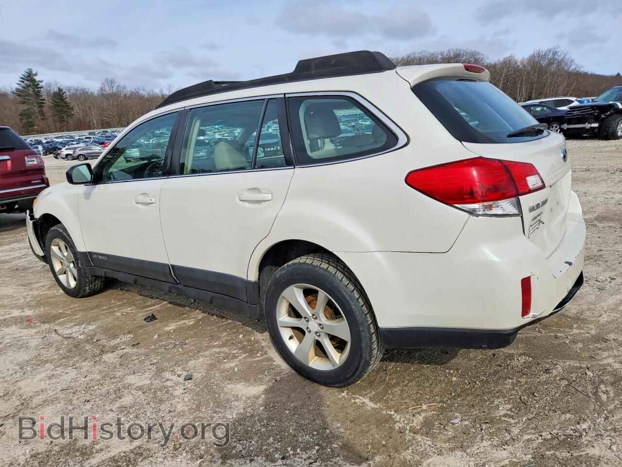 2014 SUBARU OUTBACK - VIN: 4S4BRBAC9E3319837 - Фото 2