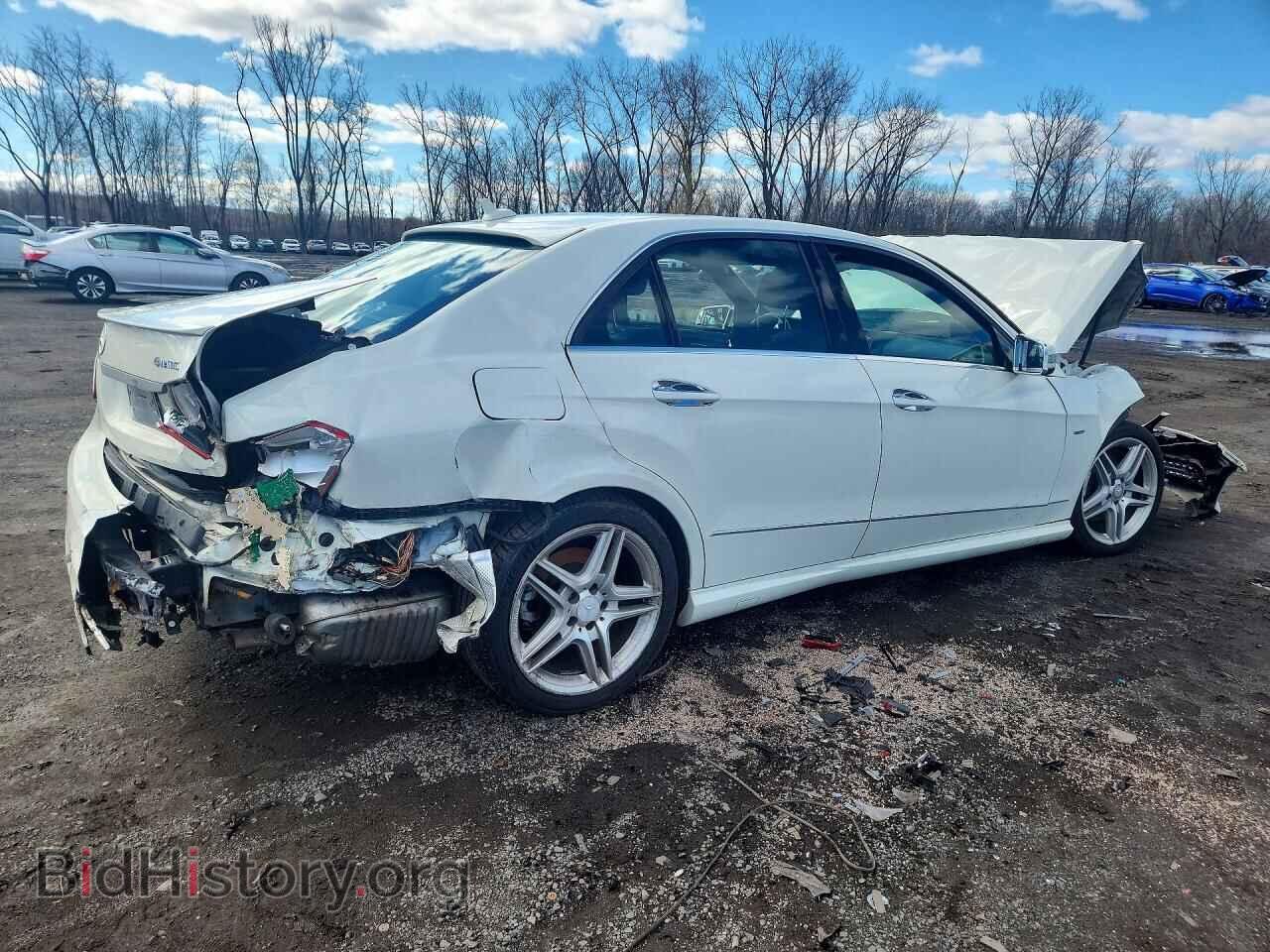 2012 MERCEDES-BENZ E-CLASS - VIN: WDDHF8JB4CA572127 - Фото 3