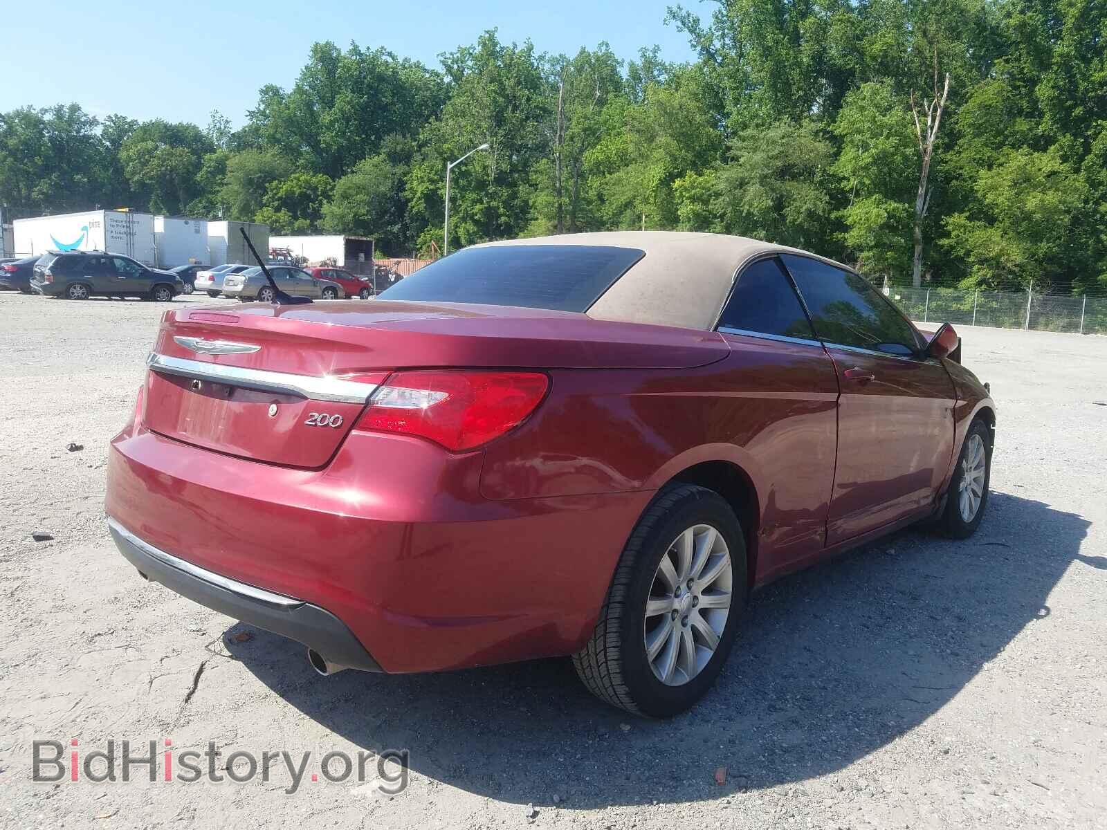 2011 CHRYSLER 200 - VIN: 1C3BC2EG4BN530323 - Фото 4