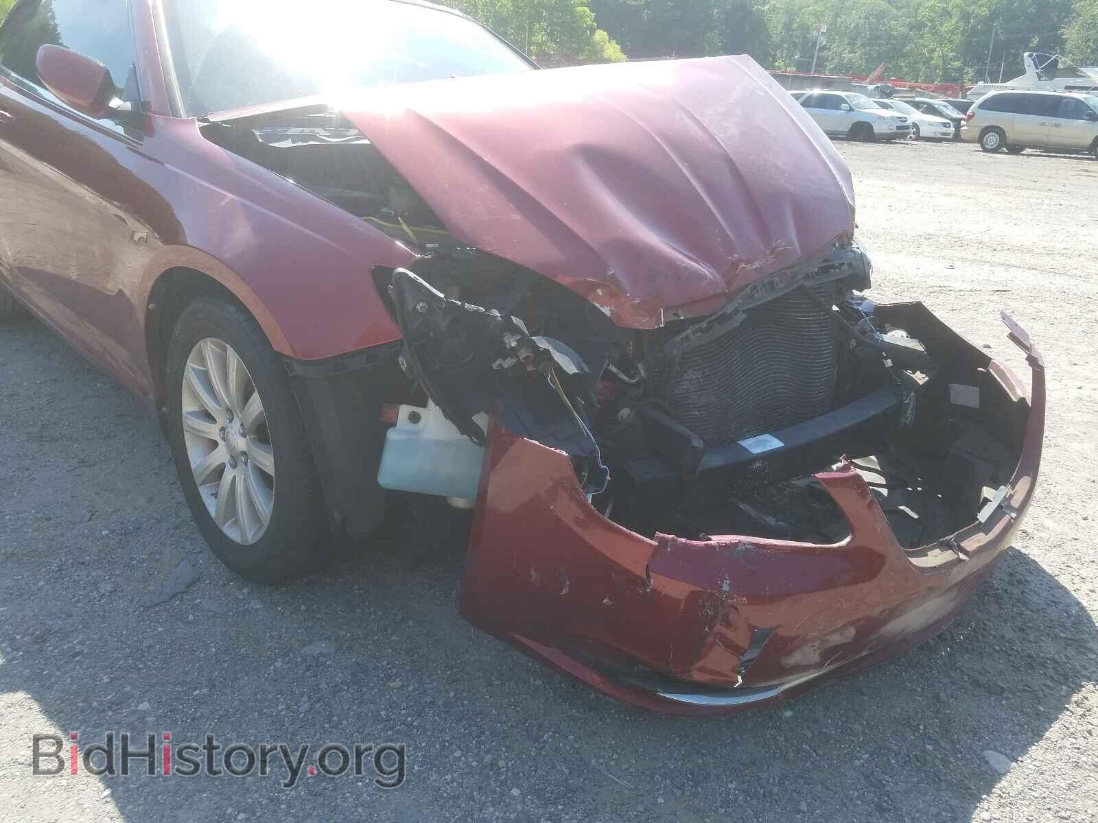 2011 CHRYSLER 200 - VIN: 1C3BC2EG4BN530323 - Фото 9