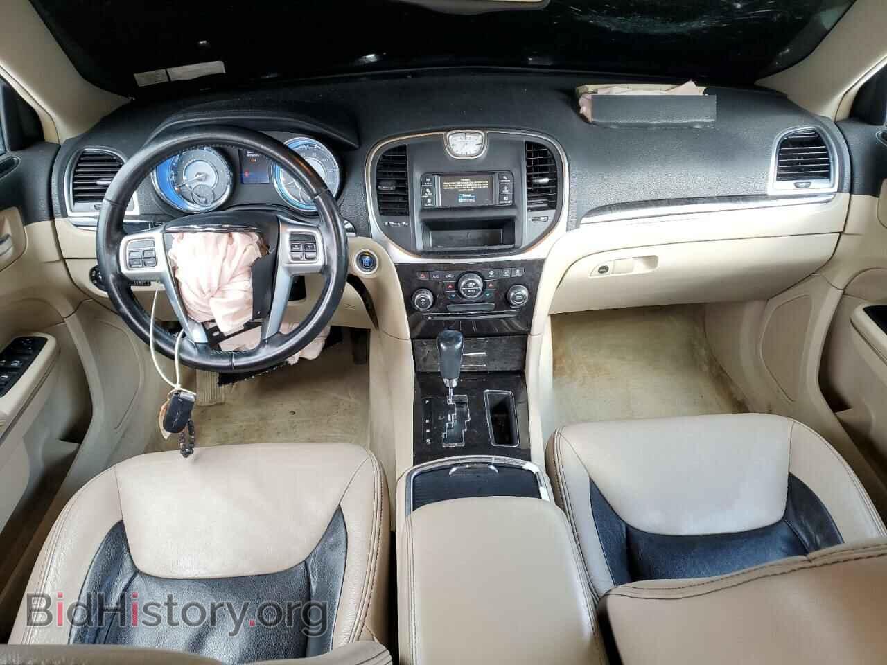 2012 CHRYSLER 300 - VIN: 2C3CCAAG9CH104383 - Фото 8