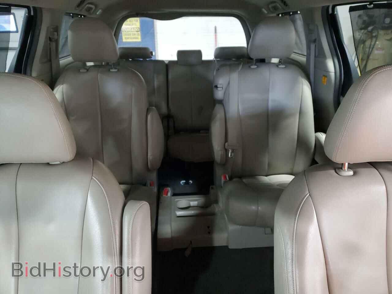 2011 TOYOTA All Models - VIN: 5TDKK3DC6BS039152 - Photo 10