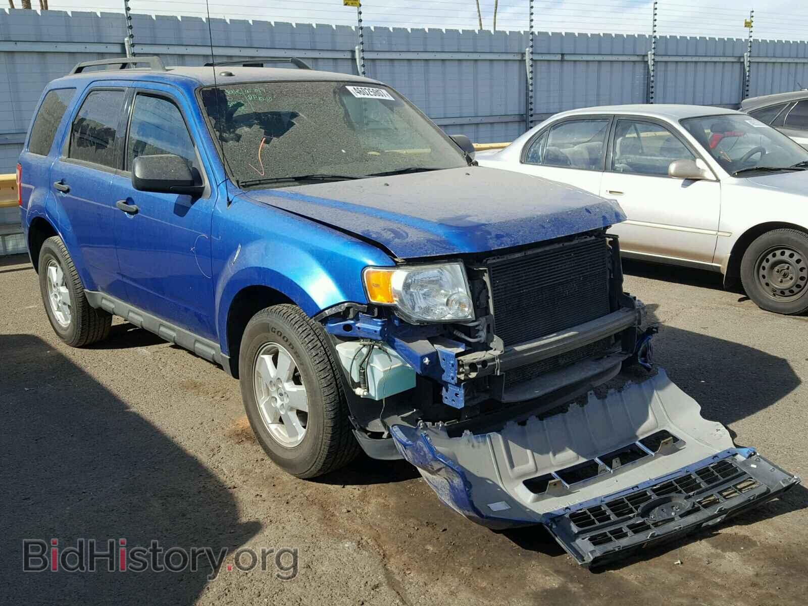 Фотография 1FMCU0D71BKB66829 - FORD ESCAPE 2011