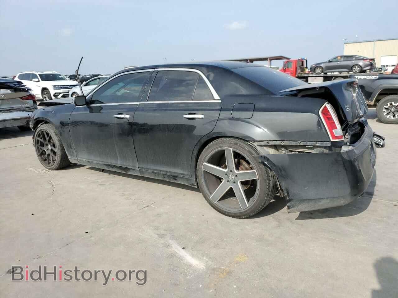 2012 CHRYSLER 300 - VIN: 2C3CCAET3CH242508 - Photo 2