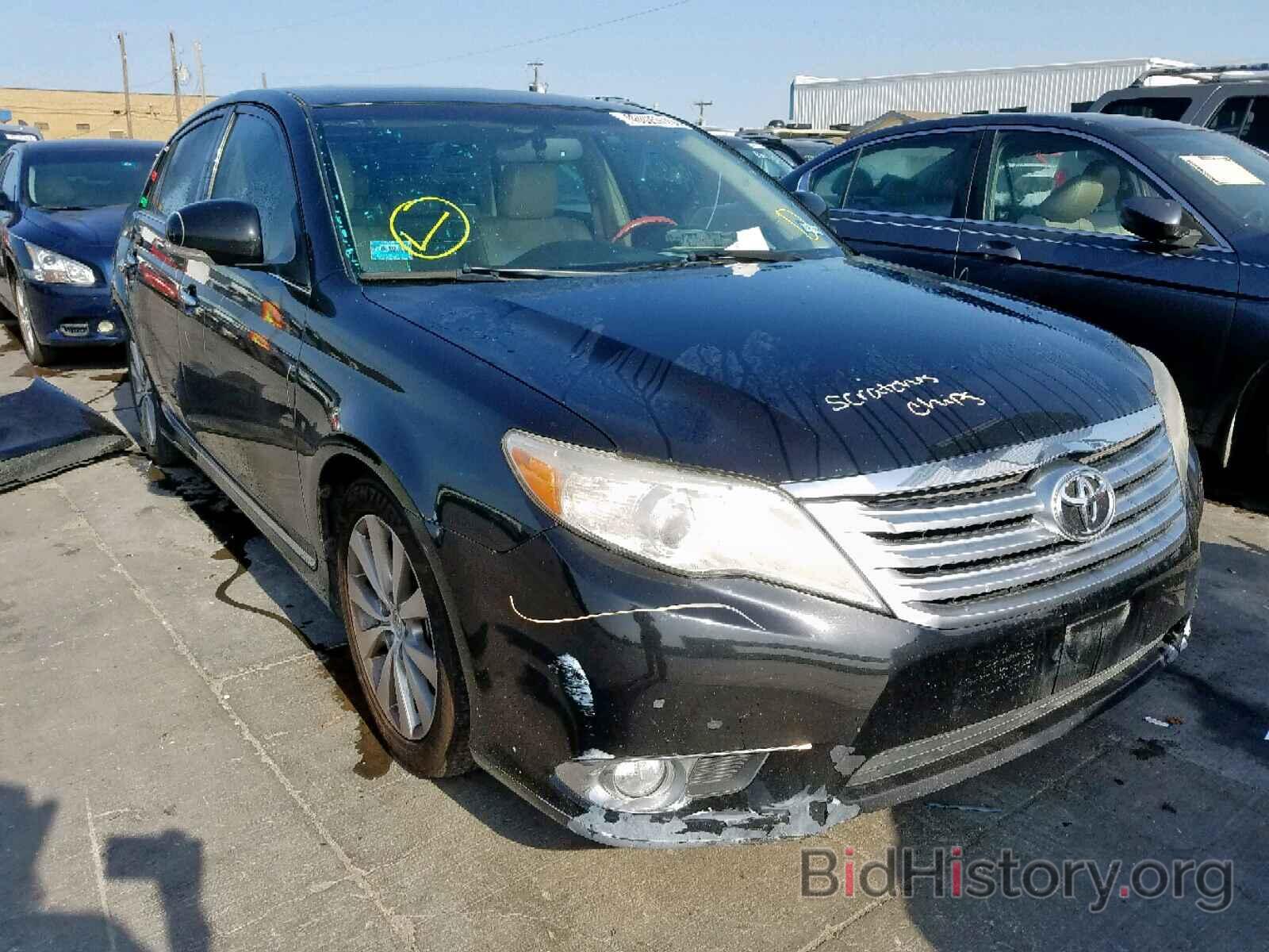 Photo 4T1BK3DB8BU373648 - TOYOTA AVALON 2011