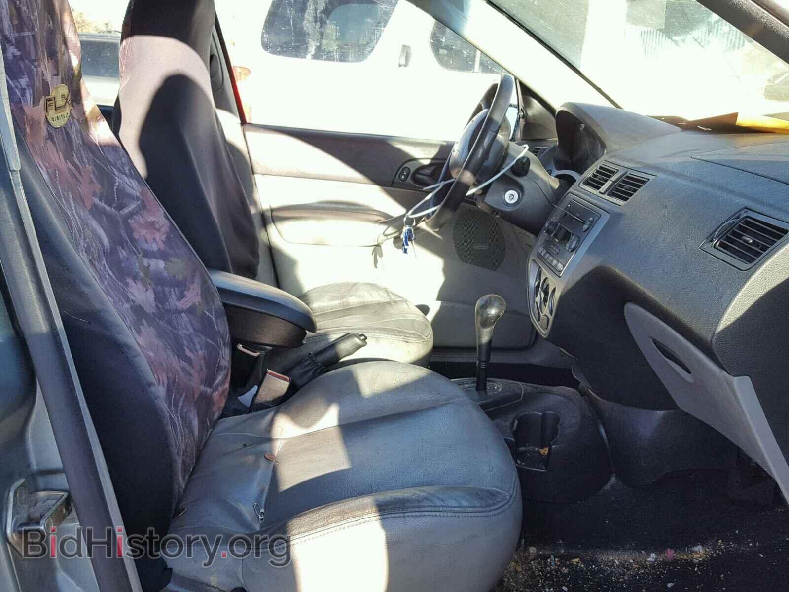 2005 FORD FOCUS - VIN: 3FAFP37N85R135538 - Фото 5