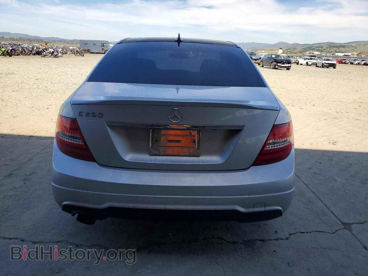 2014 MERCEDES-BENZ C-CLASS - VIN: WDDGF4HB2EG222330 - Фото 6