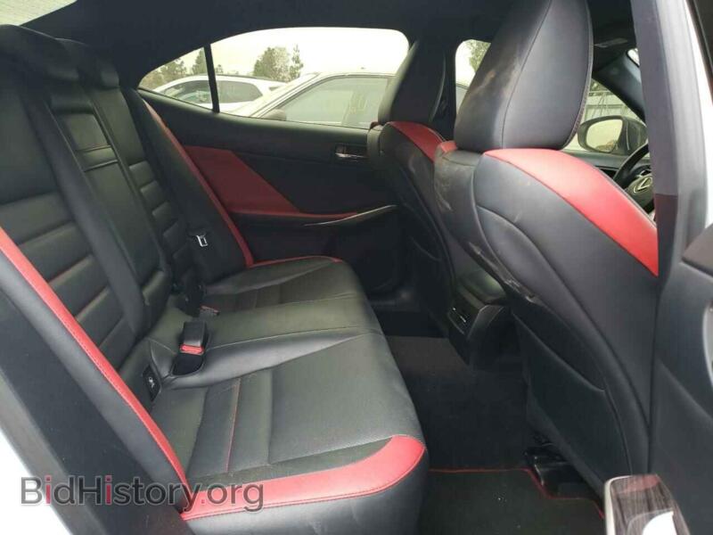 2015 Lexus IS (VIN JTHBF1D20F5060640) — фото 6 из 10