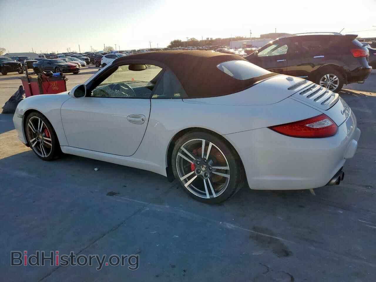 2011 PORSCHE 911 - VIN: WP0CB2A91BS754113 - Фото 2