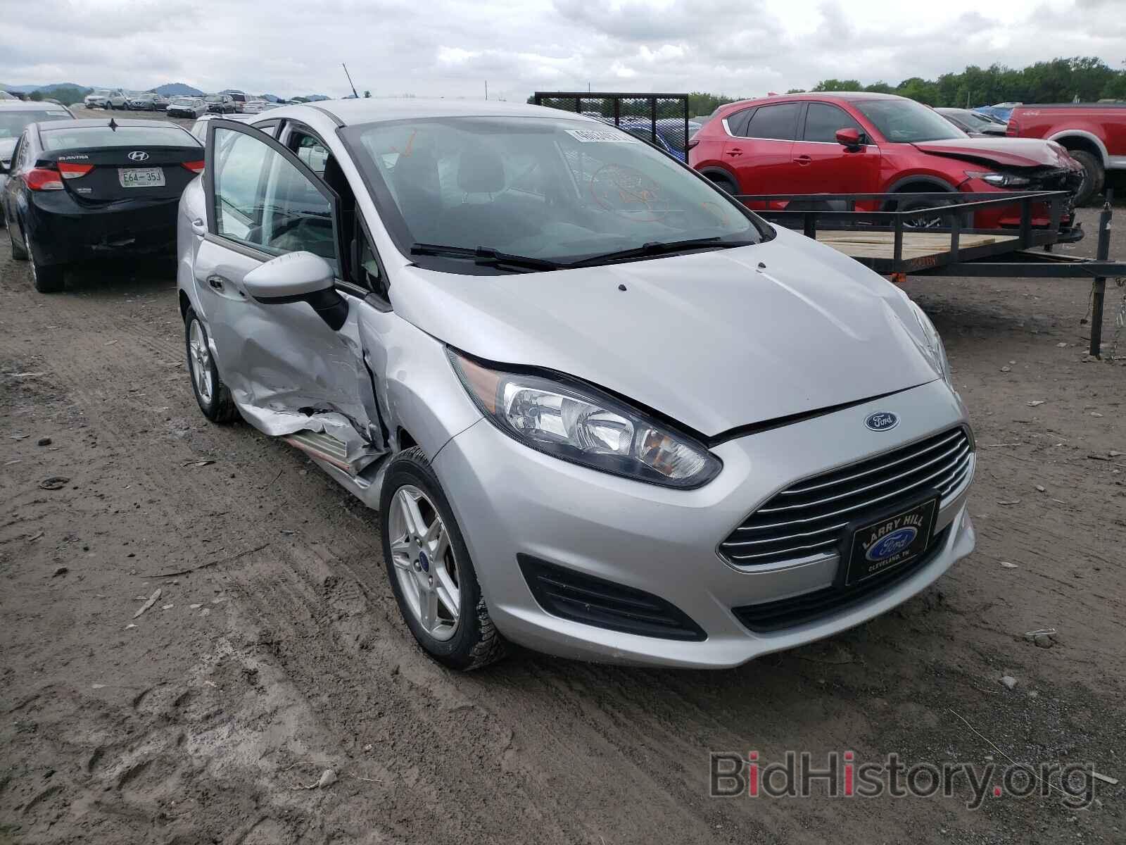 Photo 3FADP4BJ3HM152685 - FORD FIESTA 2017