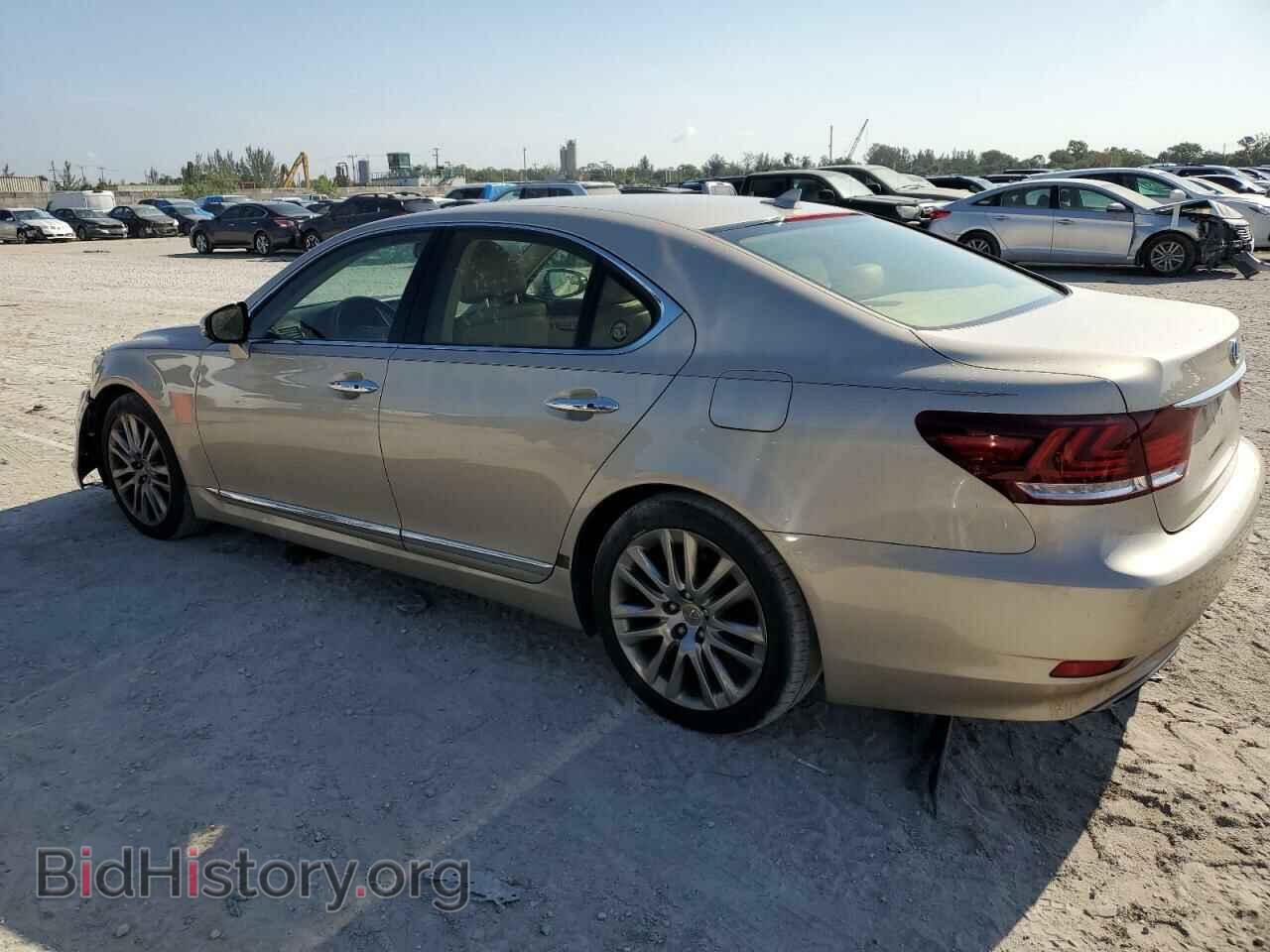 2013 LEXUS LS460 - VIN: JTHBL5EF7D5114885 - Photo 2