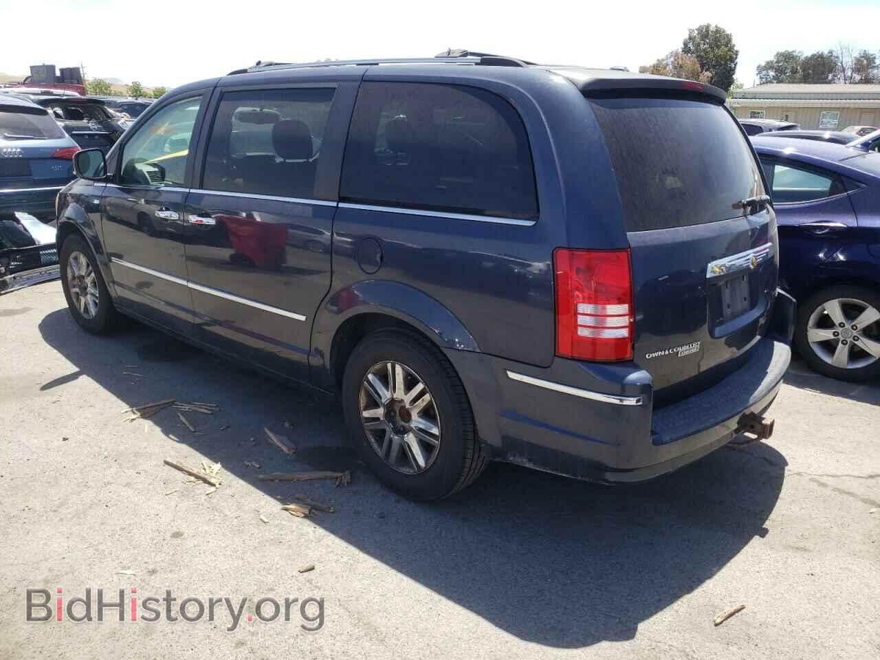 2008 CHRYSLER MINIVAN - VIN: 2A8HR64X28R691612 - Фото 3