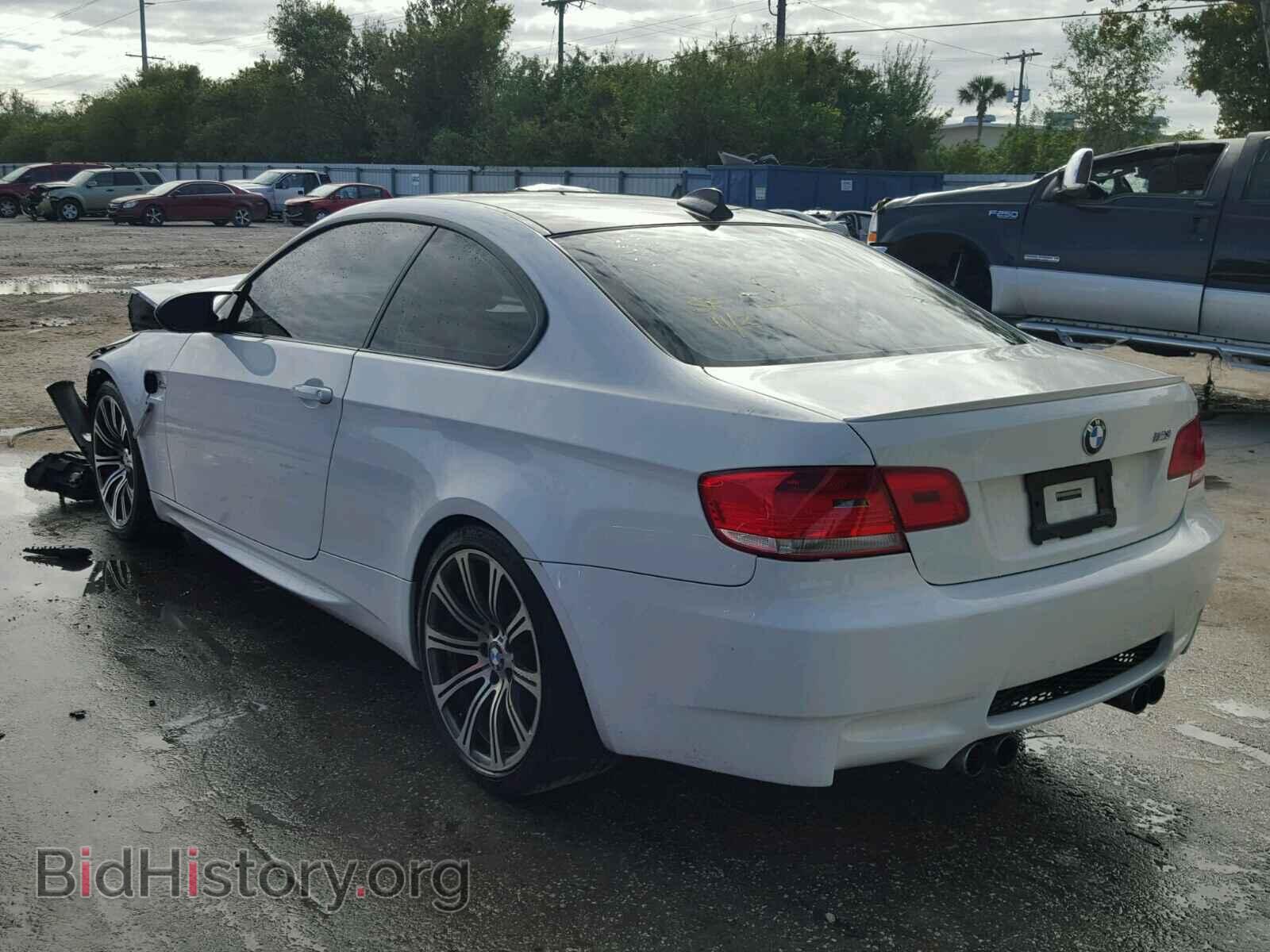 2008 BMW M3 - VIN: WBSWD93548PY42989 - Фото 3