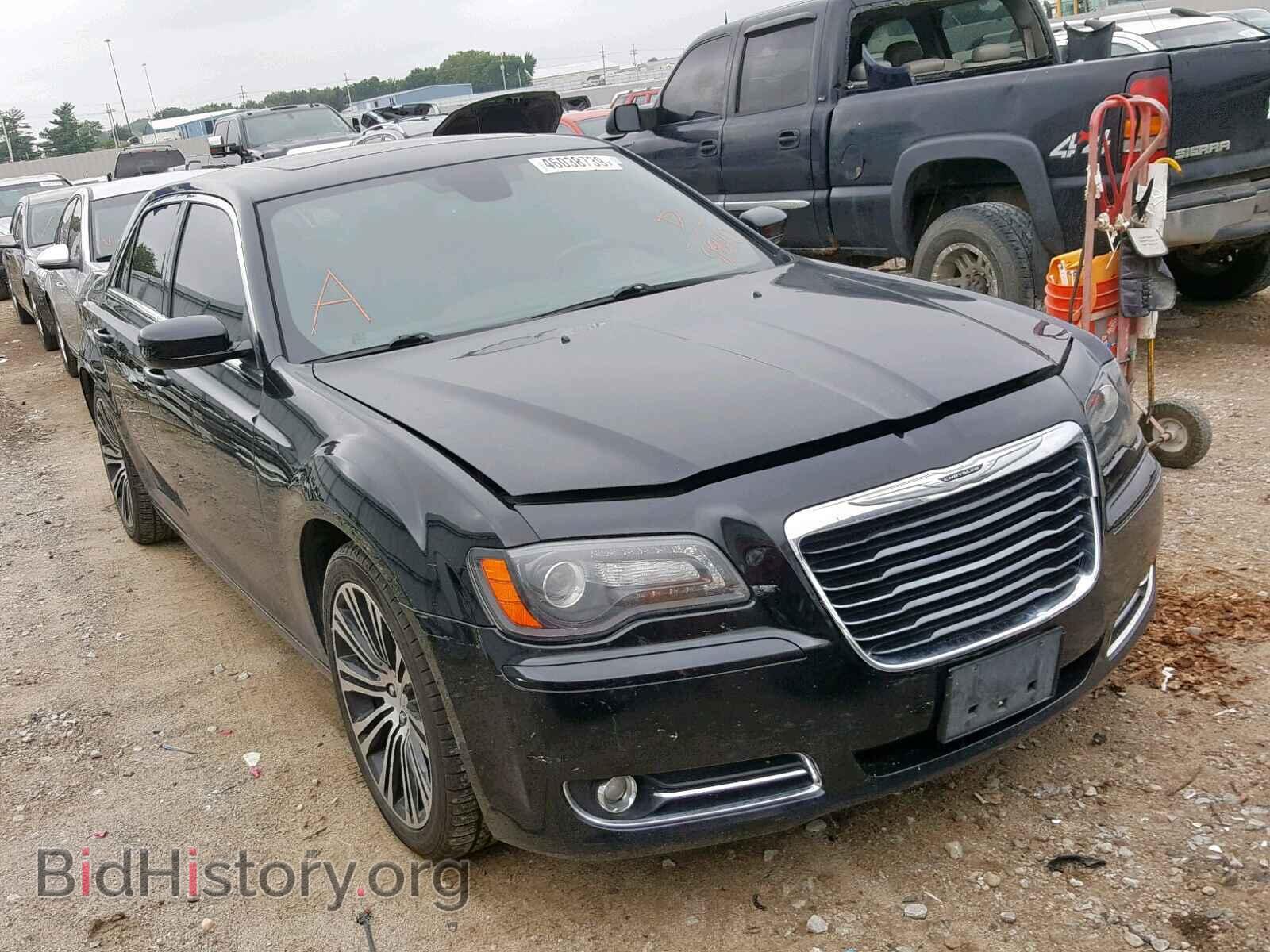Фотография 2C3CCADT3CH232840 - CHRYSLER 300 2012