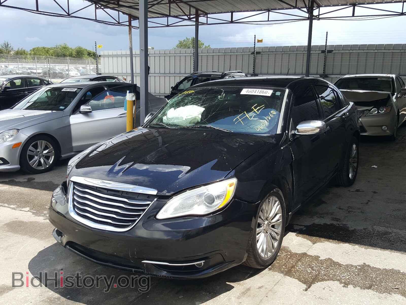 2011 CHRYSLER 200 - VIN: 1C3BC2FG7BN580440 - Фото 2