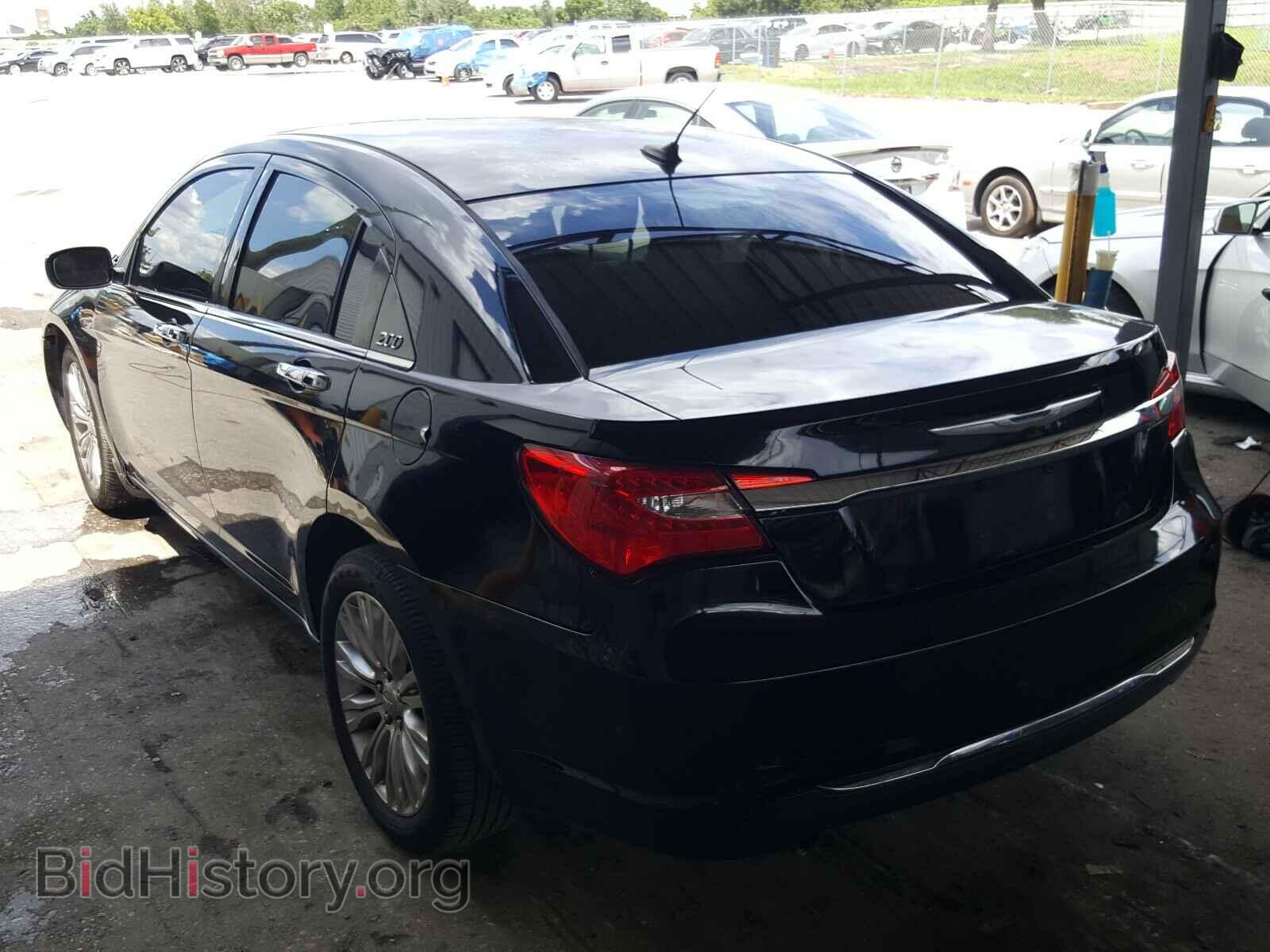 2011 CHRYSLER 200 - VIN: 1C3BC2FG7BN580440 - Фото 3